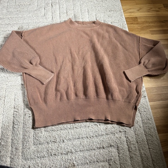 aerie Sweaters - Aerie Women's Crew Neck Sweater